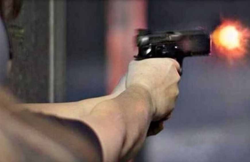 पंजाब में पूर्व कांग्रेसी सरपंच ने महिला नेता पर की फायरिंग, इलाके में मची सनसनी