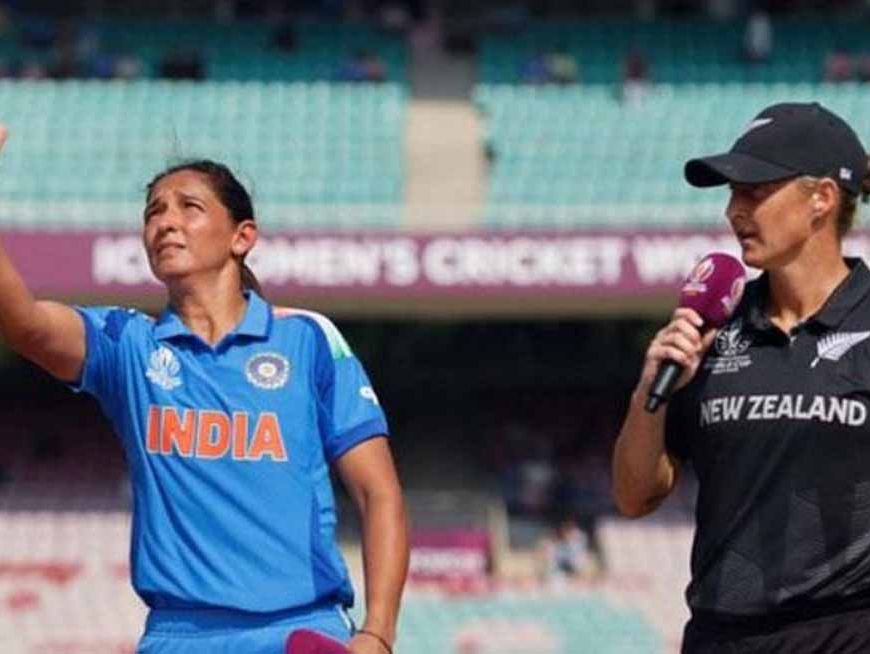 न्यूजीलैंड ने नवी मुंबई में भारत के खिलाफ टॉस जीतकर पहले गेंदबाजी करने का फैसला किया