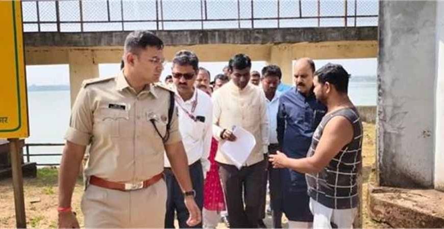 छठ पूजा की तैयारियों का जायजा: DC मंजूनाथ भजंत्री ने रांची के घाटों का किया निरीक्षण
