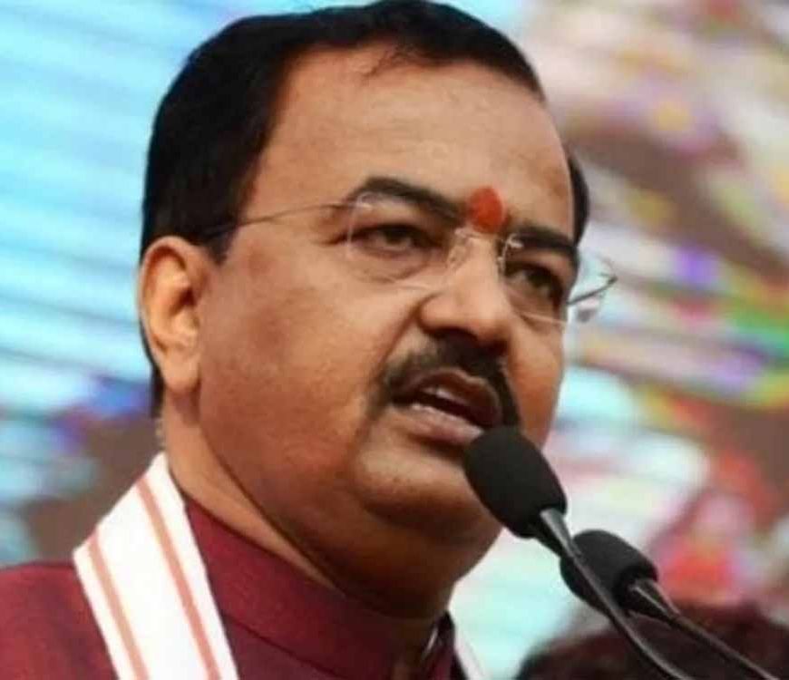 तेजस्वी यादव पर केशव मौर्य का ताबड़तोड़ हमला, बोले- नौकरी के बदले बिहार में लालू परिवार का कब्जा