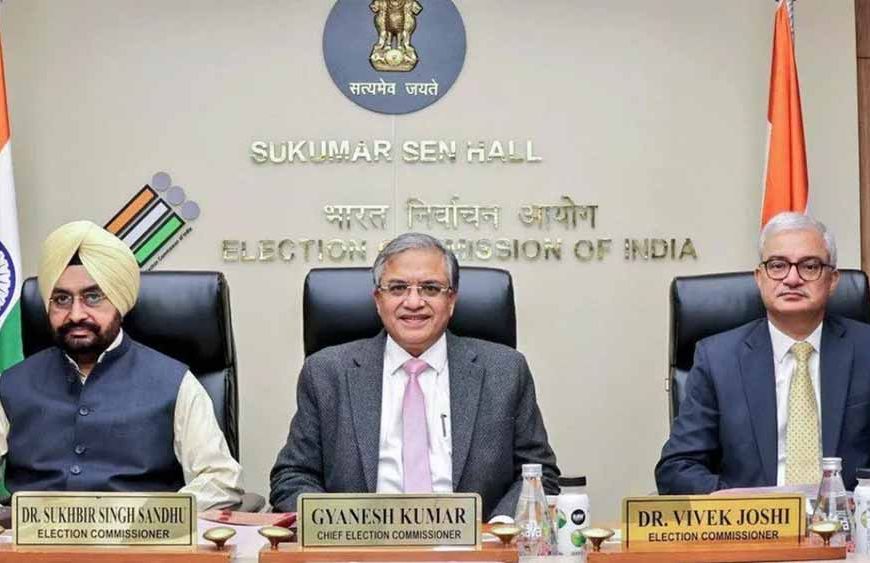 पूरे देश में SIR के लिए चुनाव आयोग तैयार, जानें पहले चरण में कितने राज्यों में होगी प्रक्रिया