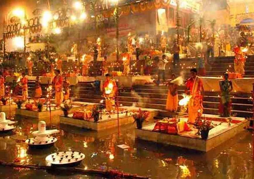 देव दीपावली: जब काशी सचमुच बन जाती है देवलोक