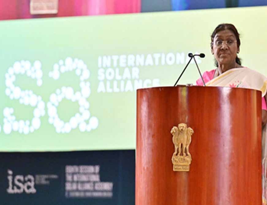 भारत 2050 तक बनेगा सोलर एनर्जी का वैश्विक केंद्र — राष्ट्रपति मुर्मू ने बताई भविष्य की ऊर्जा दिशा
