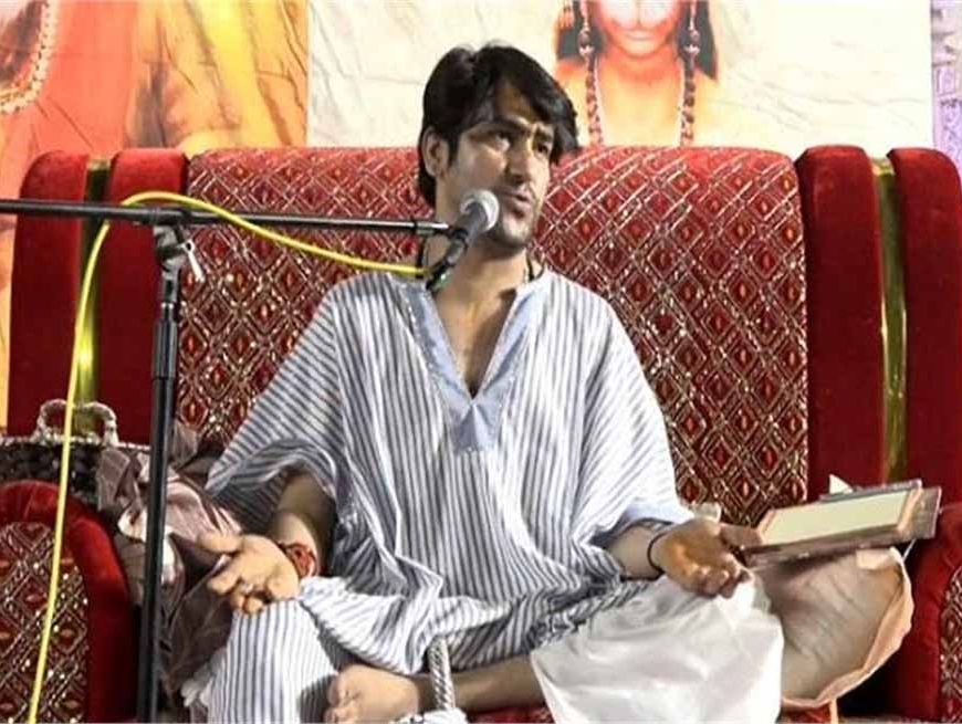 बागेश्वर धाम सरकार का बड़ा दावा: विदेशी एजेंसियां बना रहीं फेक वीडियो, छवि धूमिल करने की साजिश!