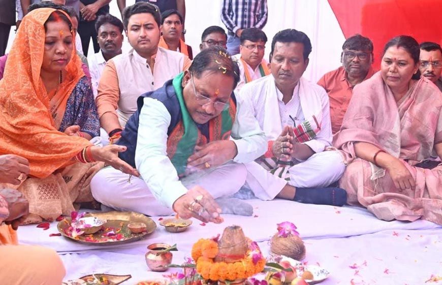 रायपुर : मुख्यमंत्री  विष्णुदेव साय ने जशपुर जिले के फरसाबहार में 40.89 करोड़ के 13 कार्यों का किया लोकार्पण एवं भूमिपूजन