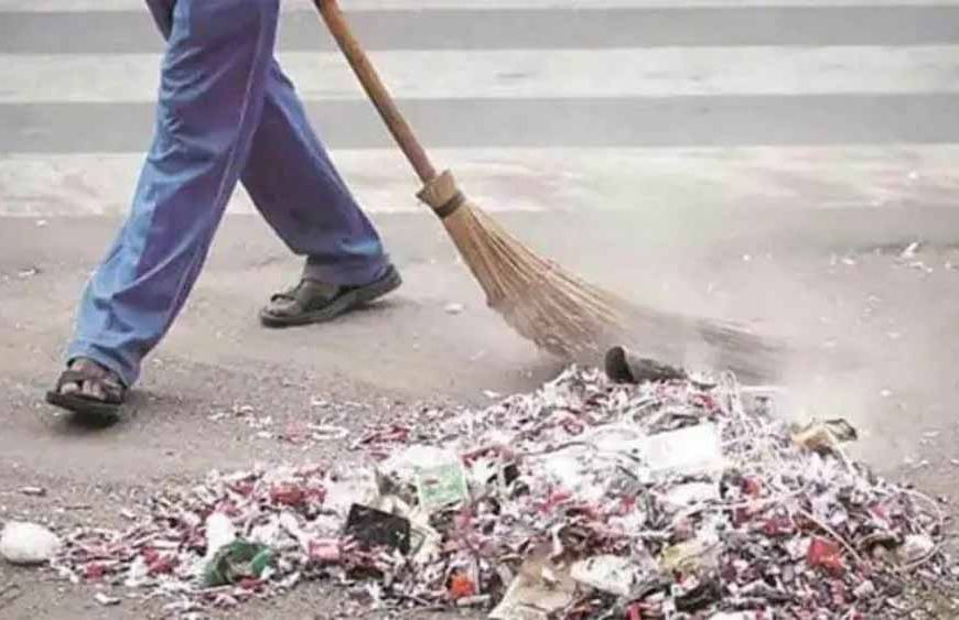 सफाई को सेवा का संकल्प बनाएं: आयुक्त बोले – हर अधिकारी निभाए जनस्वास्थ्य की जिम्मेदारी