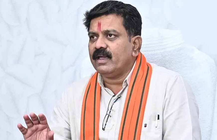 गृहमंत्री विजय शर्मा का बड़ा बयान – पीएम मोदी दिलाएंगे लाखों परिवारों को घर, कांग्रेस पर साधा तंज ‘इटली से चलने वाली पार्टी’