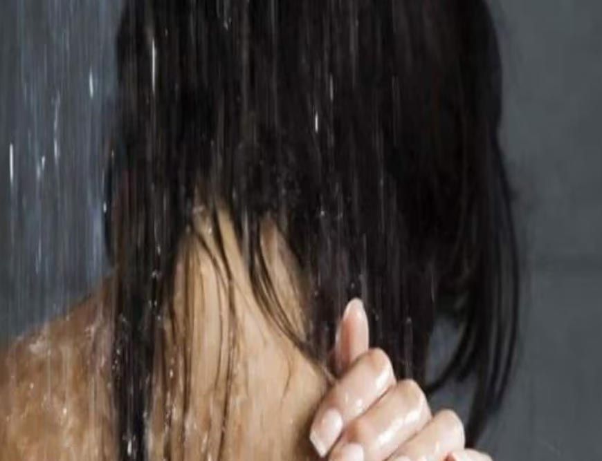 ग्वालियर की लड़की के साथ ऑनलाइन धोखा, नहाते हुए वीडियो कॉल करने के बहाने फंसा दी