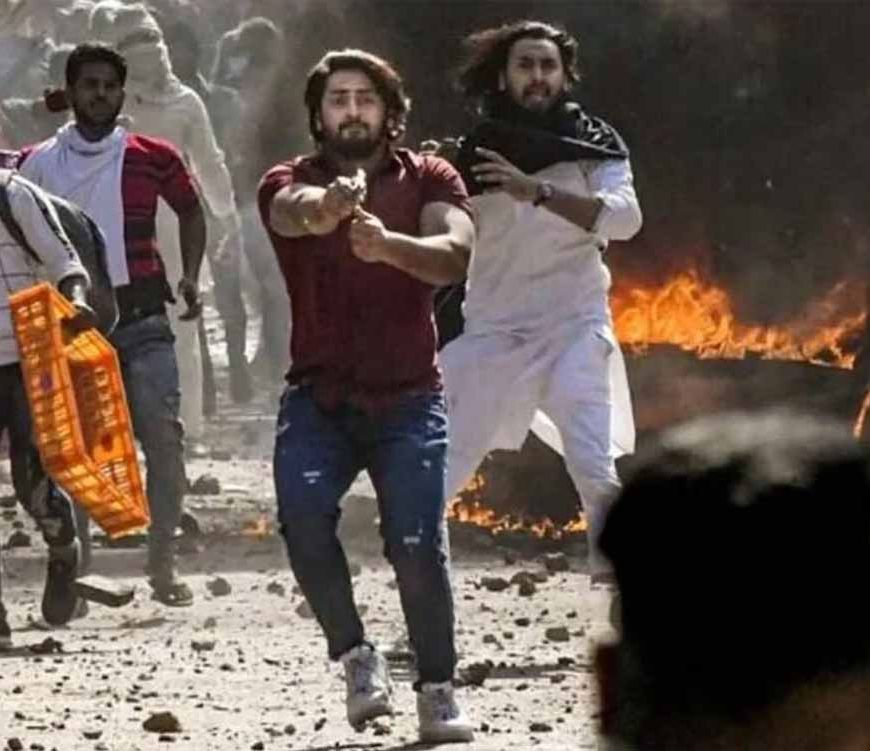 दिल्ली दंगे की साजिश! SC में पुलिस का खुलासा – ‘पूरे देश में फैलाना था आग, निशाने पर थे गैर-मुस्लिम’