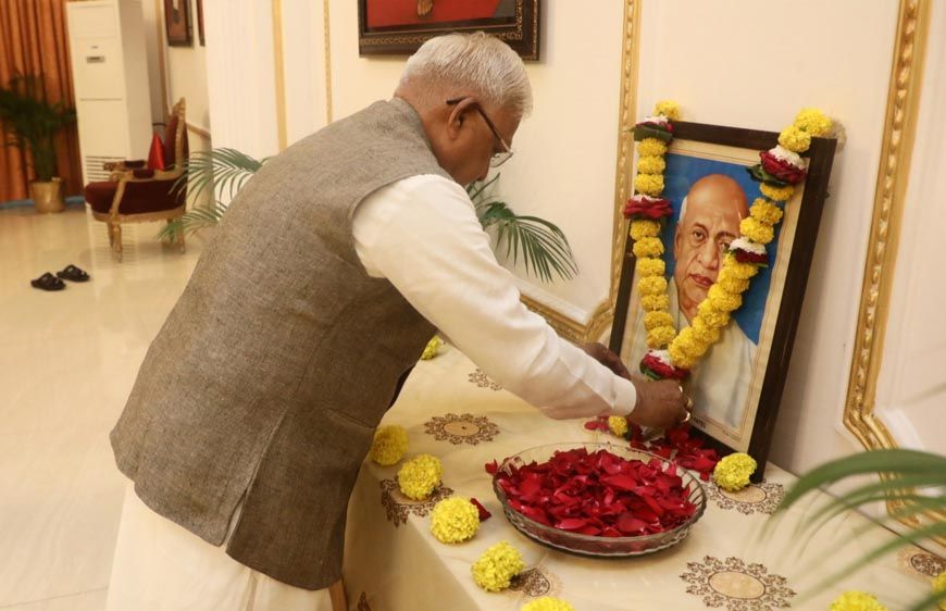 राज्यपाल  मंगुभाई पटेल ने दिलाई एकता दिवस की शपथ