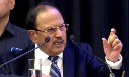 डोभाल का बड़ा बयान: भारत ने आतंकवाद पर पाया नियंत्रण, वामपंथी उग्रवाद हुआ कमजोर