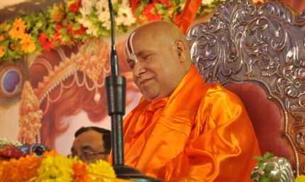 छत्तीसगढ़ में जगद्गुरु रामभद्राचार्य का बड़ा बयान: कहा—भारत में रहना है तो ‘जय श्री राम’ कहना होगा