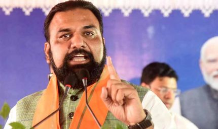 तारापुर में सम्राट चौधरी को सीधी टक्कर! जानिए कौन हैं जनसुराज के उम्मीदवार डॉ. संतोष सिंह