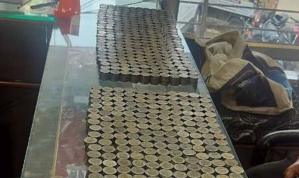 पानवाले का अनोखा सरप्राइज: 1 लाख के सिक्कों से खरीदी पत्नी के लिए सोने की चेन!