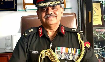 कानपुर निवासी लेफ्टिनेंट जनरल अविनाश दास ने नई दिल्ली स्थित 'आर्मी हॉस्पिटल रिसर्च एंड रेफरल' के कमांडेंट का पदभार संभाला