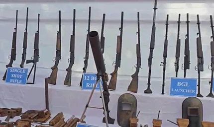 सुकमा में नक्सली हथियार फैक्ट्री का पर्दाफाश, 17 देसी राइफल, BGL लांचर और विस्फोटक बरामद