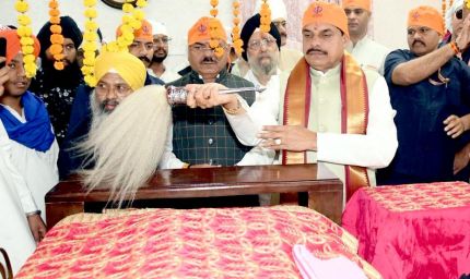 गुरु नानक जी का उपदेश मानवता की सेवा का है सर्वोच्च मार्ग : मुख्यमंत्री डॉ. यादव