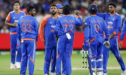 टी20 में ऑस्ट्रेलिया की बड़ी किरकिरी: घरेलू मैदान पर दूसरे सबसे छोटे स्कोर पर ढेर, भारत के सुंदर-शिवम-अक्षर चमके