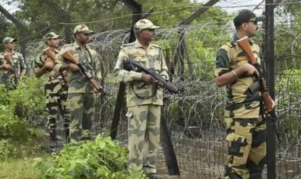 सीमा पर हिंसा: पशु तस्करों का बीएसएफ जवानों पर हमला, 5 घायल