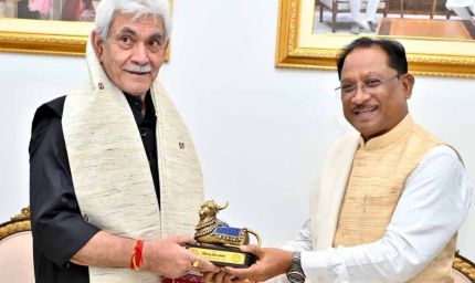 साय से जम्मू-कश्मीर के उपराज्यपाल मनोज सिन्हा ने की मुलाकात