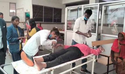 खेलकूद कार्यक्रम में जा रही छात्राओं से भरी ऑटो पलटी, 7 घायल