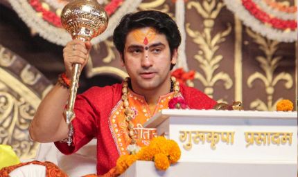 दिल्ली ब्लास्ट पर धीरेंद्र शास्त्री का तीखा बयान: कट्टरपंथियों को फांसी, सनातनी कभी नहीं झुकेगा