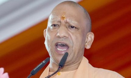 बाराबंकी में CM योगी का बयान: 'रहेंगे-खाएंगे हिंदुस्तान में, वंदे मातरम बोलने में...'