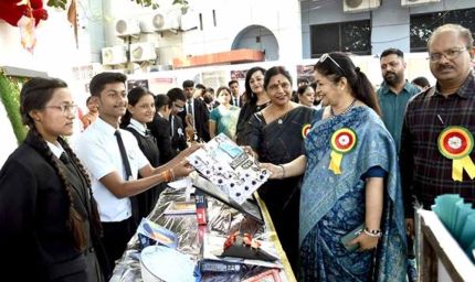 नई शिक्षा नीति के लक्ष्यों को हासिल करने में कॅरियर एक्जीविशन-कम-कॉन्फ्रेंस का आयोजन महत्वपूर्ण