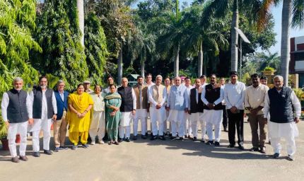 राज्यपाल को कांग्रेस का ज्ञापन: जनहित मुद्दों पर सरकार को घेरा, लगाए गंभीर आरोप