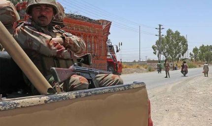 पाकिस्तान में बगावत तेज! बलूचिस्तान में इंटरनेट बंद, क्या भड़क उठेगा गृहयुद्ध?