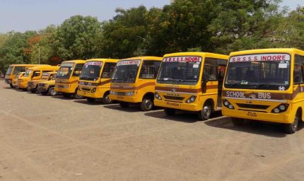इंदौर में स्कूल और कॉलेज बसों के लिए सख्त निर्देश, ड्राइवरों की शारीरिक जांच अनिवार्य
