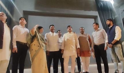 मुख्यमंत्री मोहन यादव ने एमजी रोड थाने का दौरा किया, अपराधों की ली जानकारी, गोपाल मंदिर भी पहुंचे