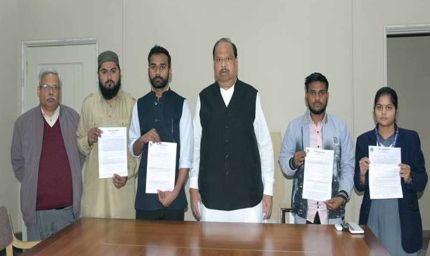 मंत्री काश्यप ने अनुकंपा नियुक्ति पत्र किए वितरित