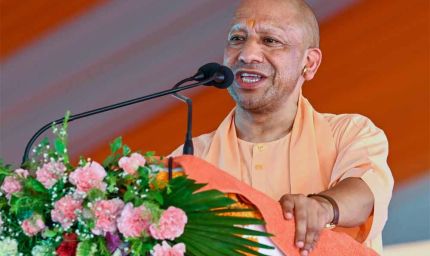 योगी सरकार की सौर क्रांति, गांव-गांव पहुंची रोशनी, बदल गई ऊर्जा की तस्वीर