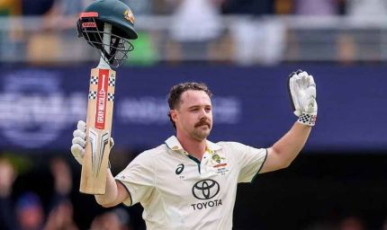 ट्रेविस हेड ने मचाया हाहाकार, इंग्लैंड के गेंदबाजों की उड़ाई धज्जियां, 16 बाउंड्री, 69 गेंद में शतक