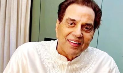 बॉलीवुड के दिग्गज धर्मेंद्र का निधन, 89 साल की उम्र में अंतिम सांस, विले पार्ले श्मशान घाट पर जुटे सितारे