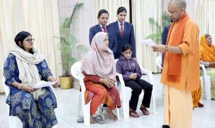 जनपद में प्रत्येक पीड़ित की शिकायत सुन, समाधान करें डीएम-एसएसपीः मुख्यमंत्री