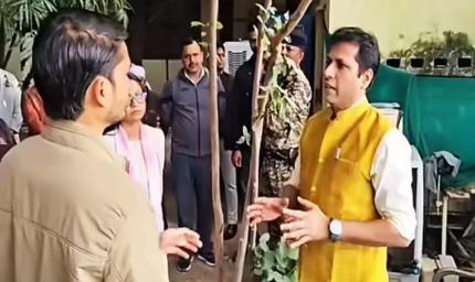 दतिया: कलेक्टर की अपील पर किसान ने दान की तीन बीघा जमीन, गांव में बनेगा नया अस्पताल