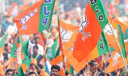 SIR विवाद पर बंगाल में बवाल, BJP कार्यकर्ताओं-BLOs के बीच धक्का-मुक्की और जोरदार नारेबाजी