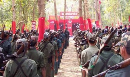 नक्सल मोर्चा: रोहिणी और धनुष बिना हथियार खैरागढ़ में करेंगे सरेंडर