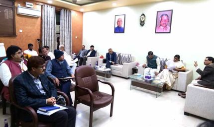 लेशी सिंह की समीक्षा बैठक में कड़ाई: PACS को ब्याज-मुक्त अवधि 6 माह बढ़ाने पर विचार