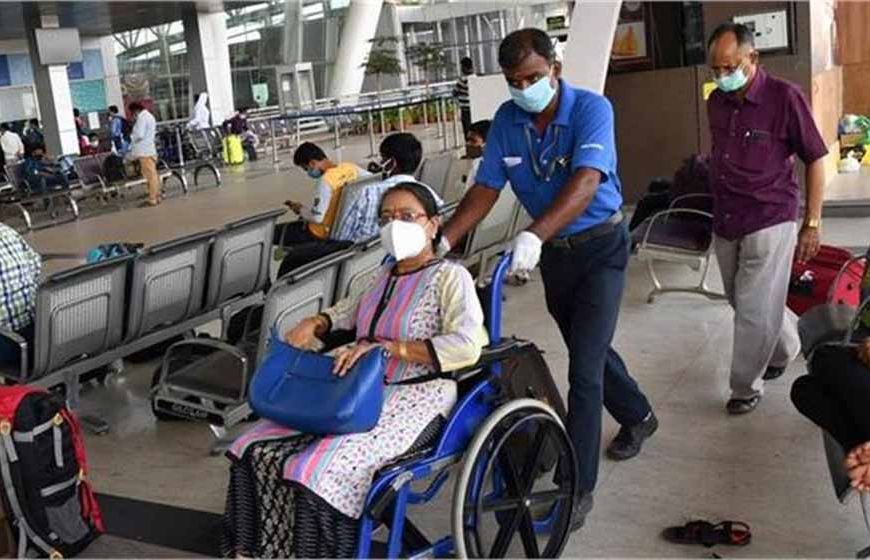 अब बिना वजह व्हीलचेयर ली तो लगेगा चार्ज — DGCA का नया नियम लागू!