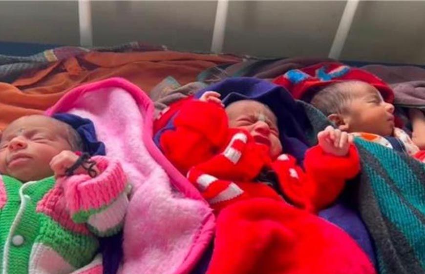 छुईखदान में जन्मे तिगुने खुशियों के फूल: डॉक्टरों ने सफल नॉर्मल डिलीवरी कराई, मां-बच्चे स्वस्थ