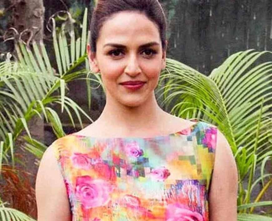 ‘मैं जो हूं, आपकी वजह से हूं’, बर्थडे पर माता-पिता को याद कर इमोशनल हुईं ईशा देओल