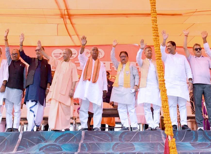 भगवान राम-कृष्ण के बाद अब छठ माई का विरोध कर रहे हैं महागठबंधन वालेः सीएम योगी