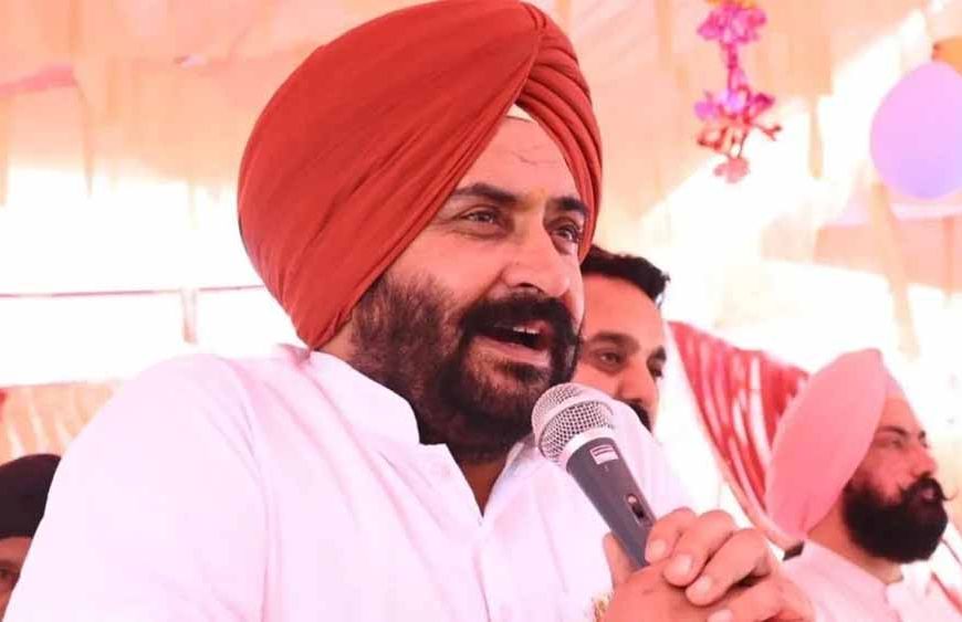 दुष्कर्म का आरोपी विधायक पठानमाजरा भागा विदेश , पंजाब पुलिस रह गई खाली हाथ