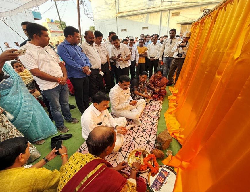 रायपुर : उद्योग मंत्री ने कोरबावासियों को दी 4.92 करोड़ रूपए के विकास कार्याें की सौगात
