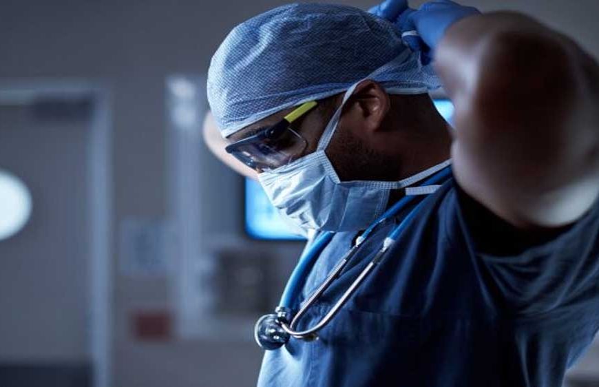 AIIMS गोरखपुर के डॉक्टरों ने किया कमाल: मरीज की टूटी हड्डी बिना बेहोश किए की सर्जरी