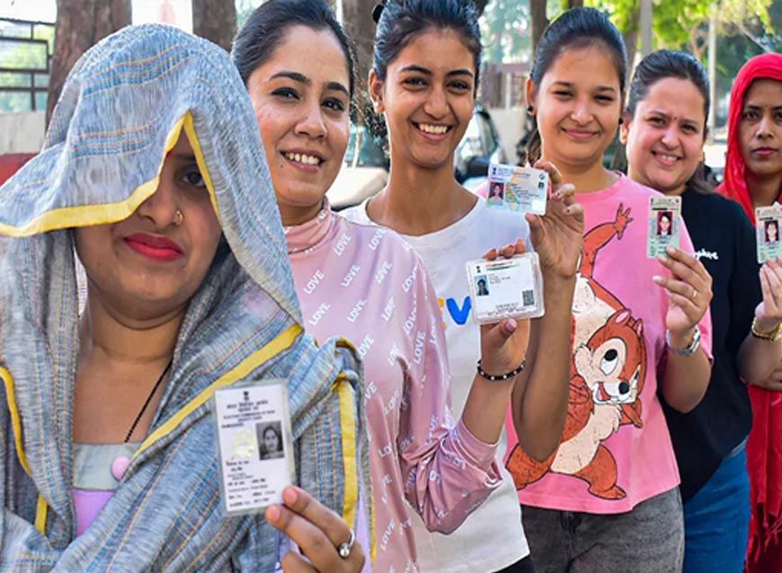 बिहार में मतदान में बढ़ी रफ्तार, पप्पू यादव ने लगाए चुनावी गड़बड़ी के आरोप