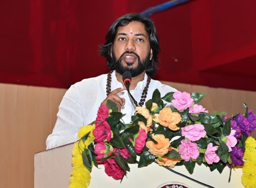 रायपुर : डिजिटल सुरक्षा को जनआंदोलन बनाएं, आत्मनिर्भर भारत की दिशा में बढ़ें- मंत्री  गुरु खुशवंत साहेब